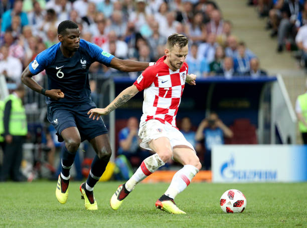 日益激烈 日益激烈