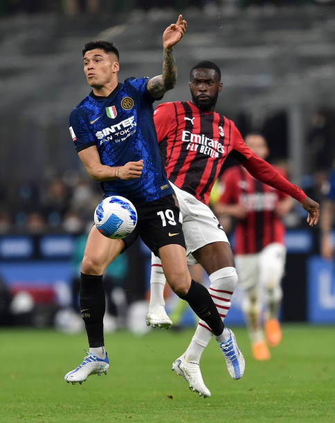 队以其强大 队以其强大